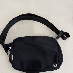 lululemon athletica Classic Black Belt Bag